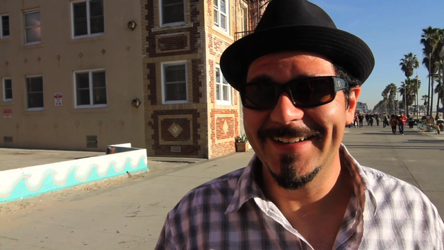 Johnny, 38